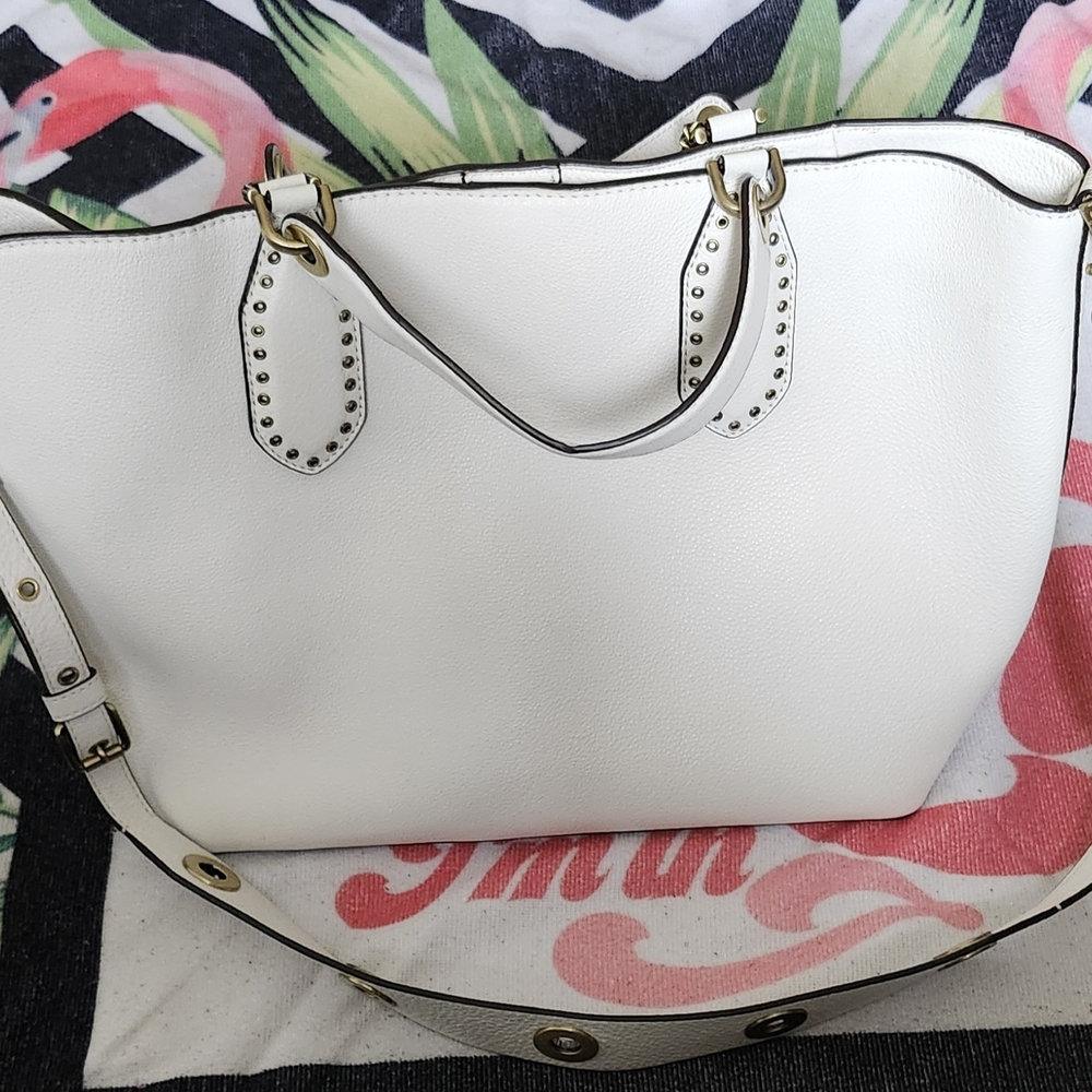 Michael Kors White Leather Tote Bag (Gently Used) - Picture 4 of 6